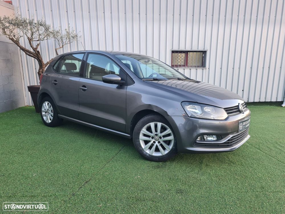 VW Polo 1.0 Confortline - 2