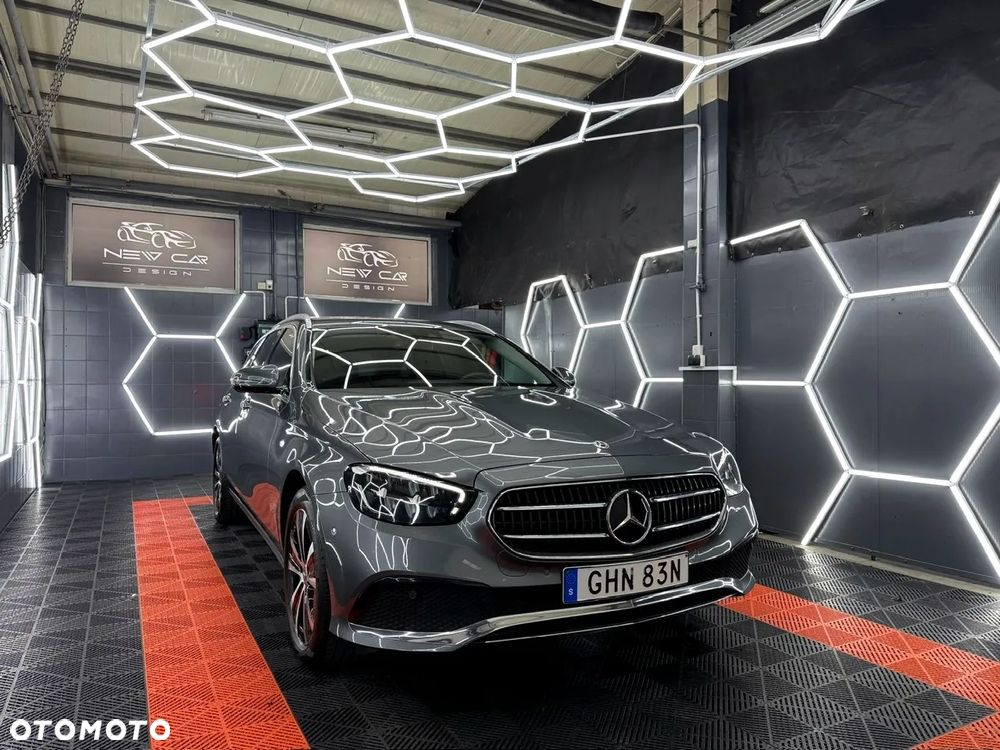 Mercedes-Benz Klasa E 300 de 4Matic 9G-TRONIC Avantgarde - 2