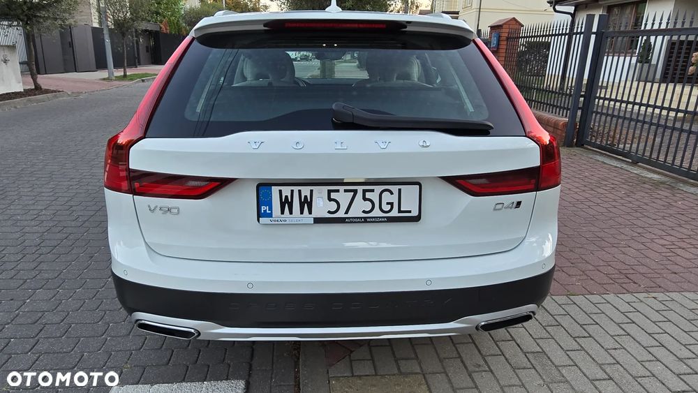 Volvo V90 Cross Country D4 SCR AWD - 4