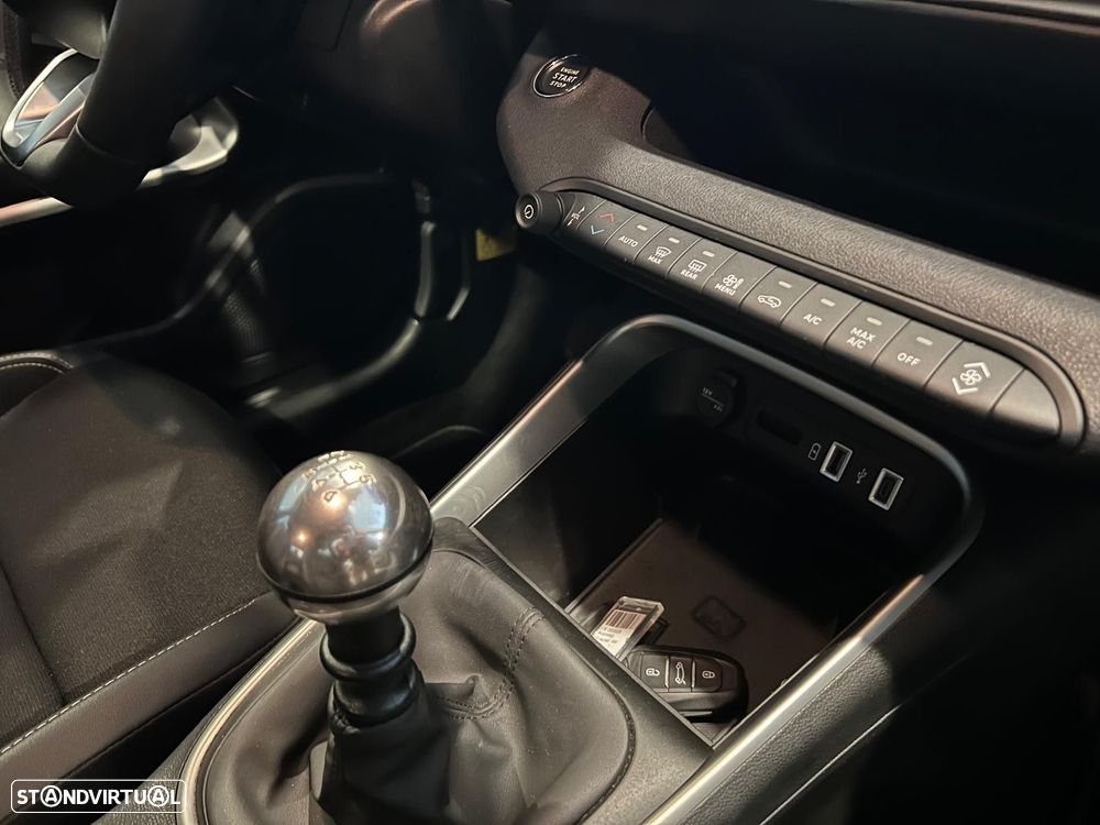 Jeep Avenger 1.2 GSE T3 Altitude - 10