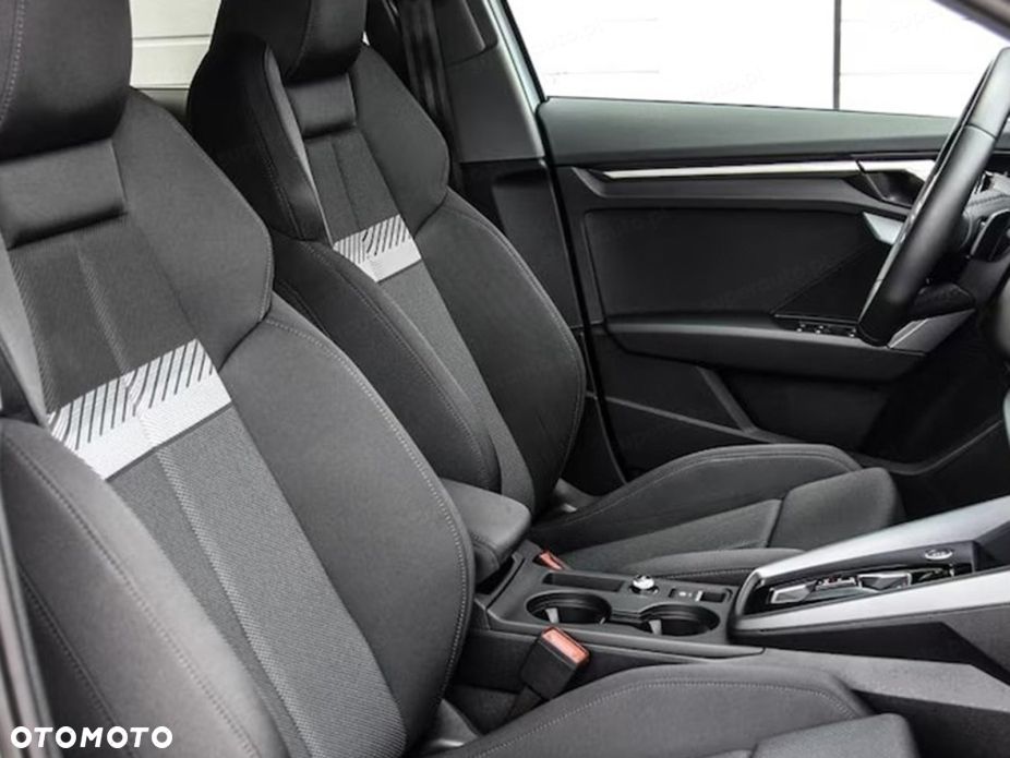 Audi A3 Sportback 35 TFSI mHEV S tronic - 16