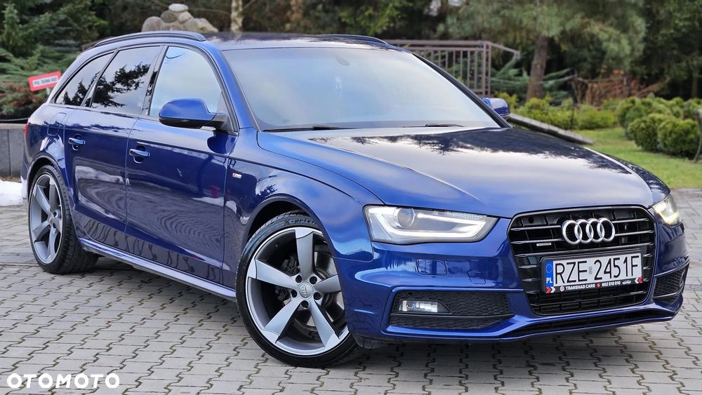 Audi A4 Avant 2.0 TDI DPF quattro S tronic S line Sportpaket - 3