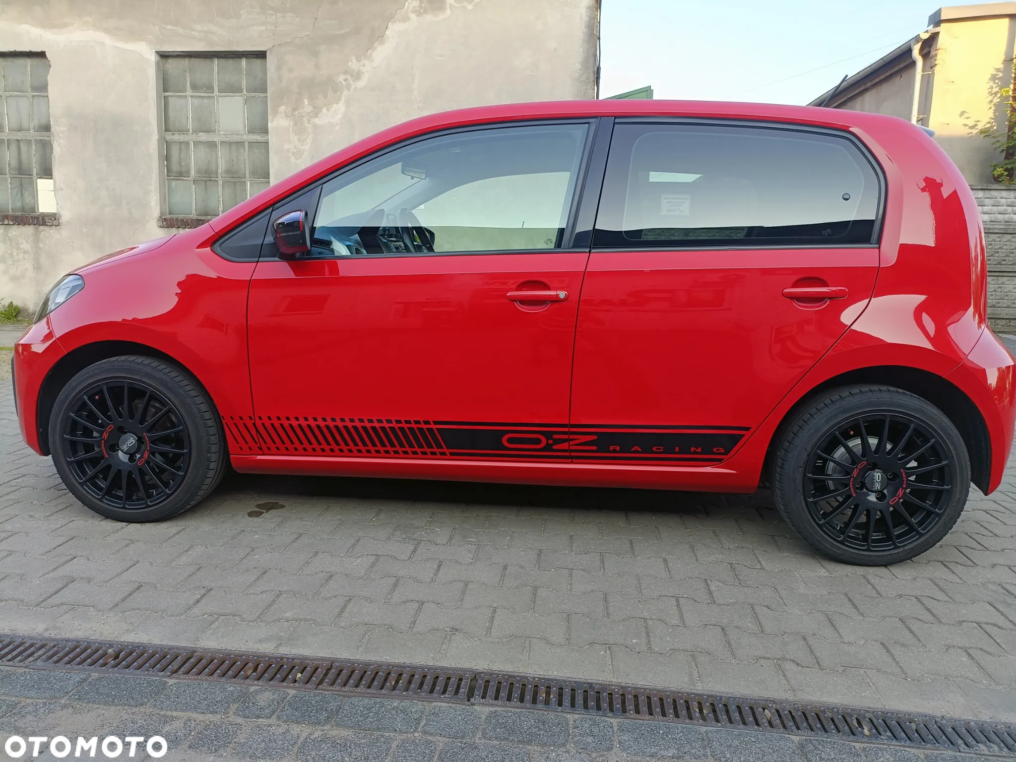 Volkswagen up! 1.0 take - 7