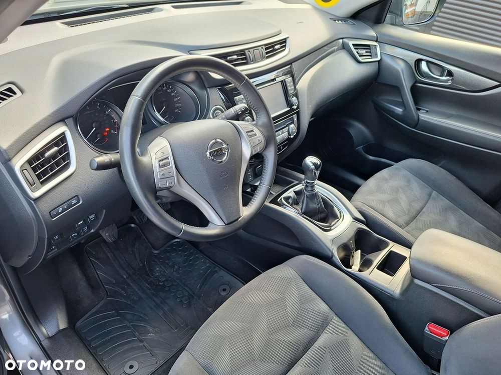 Nissan X-Trail - 18