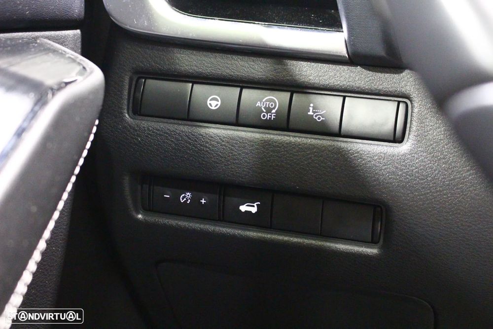 Nissan Qashqai 1.3 DIG-T Tekna Premium - 25