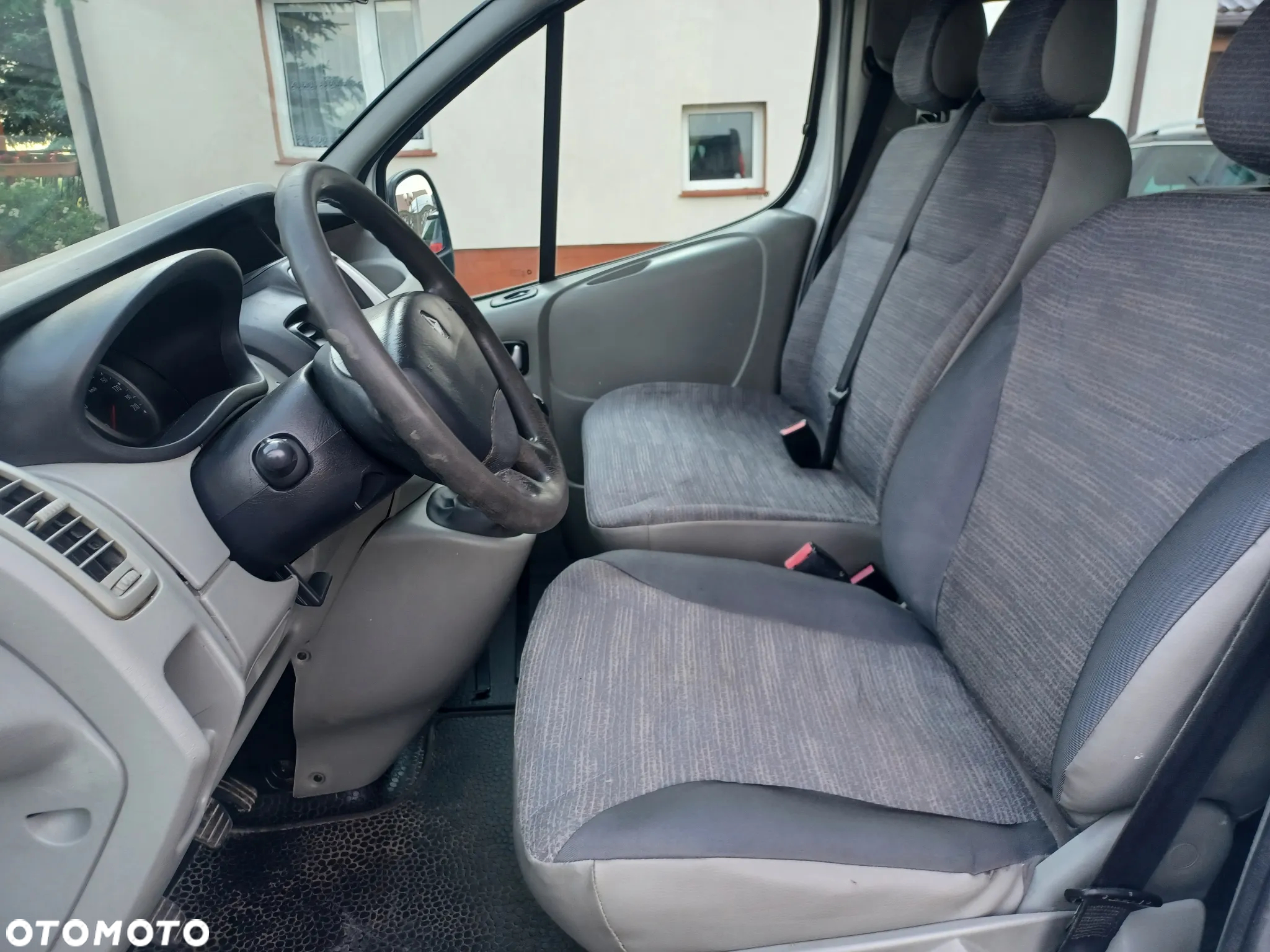 Renault Trafic 2.0 dCi 115 Passenger Expression - 19