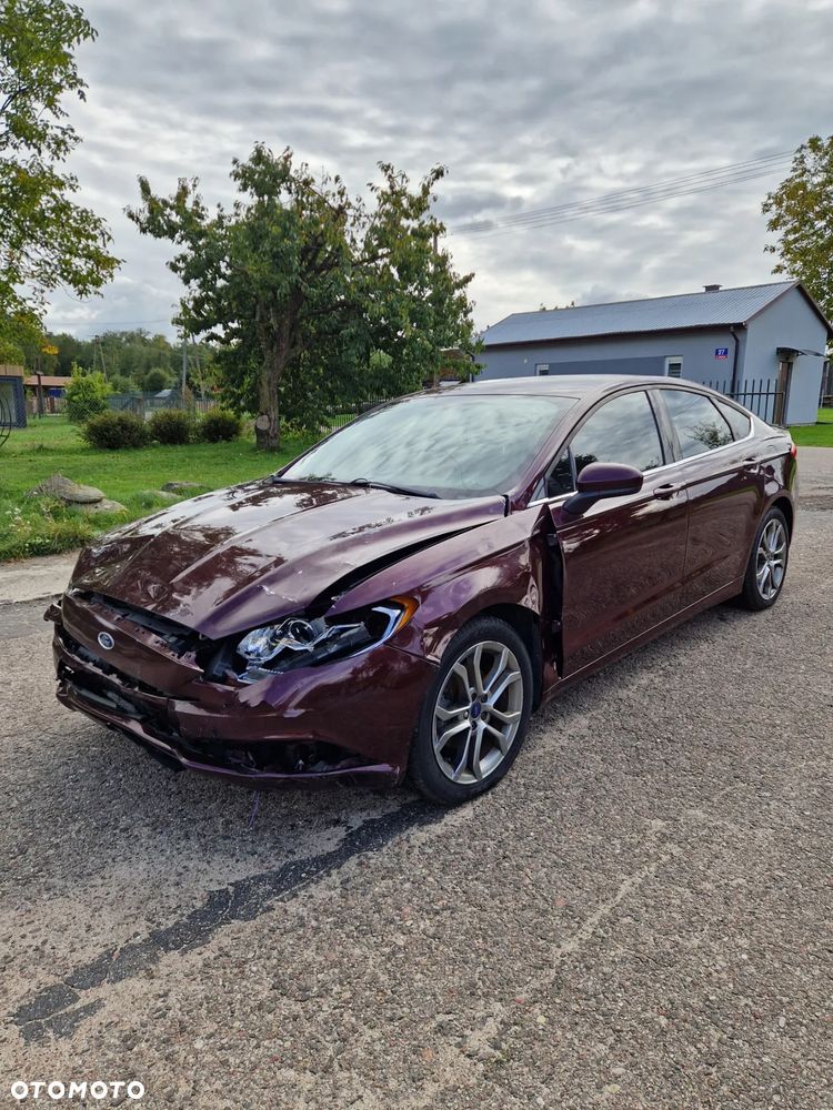 Ford Fusion - 14