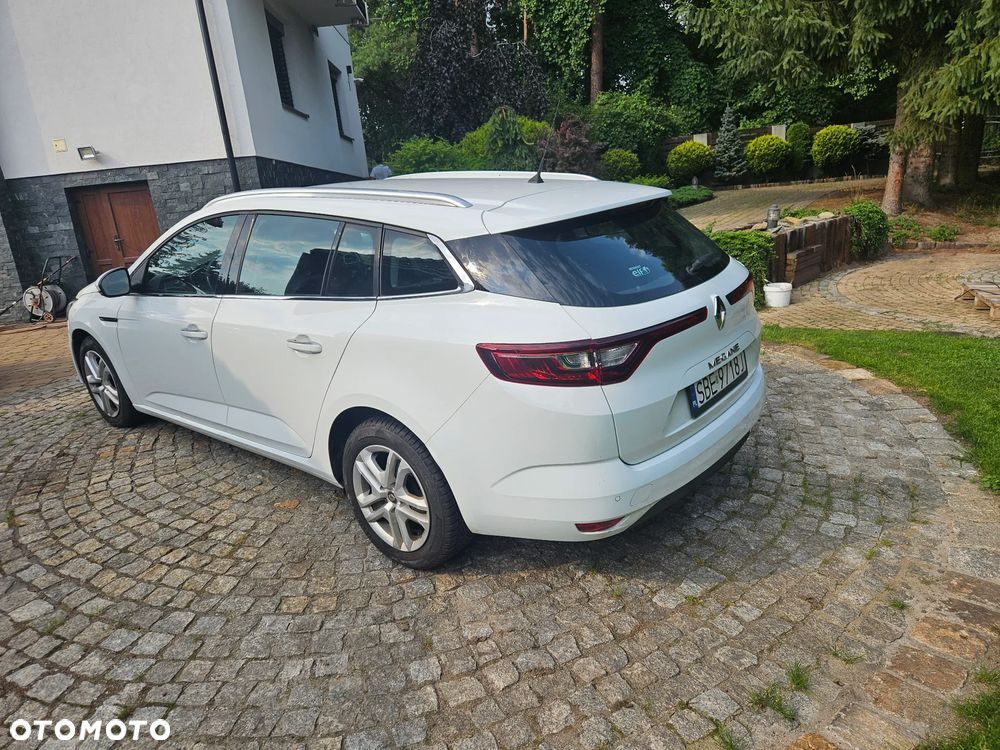Renault Megane 1.5 dCi Intens EDC - 4