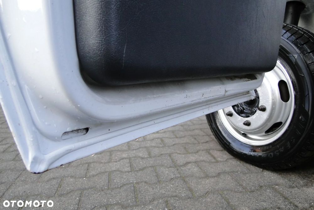 Mercedes-Benz Sprinter 411 - 30