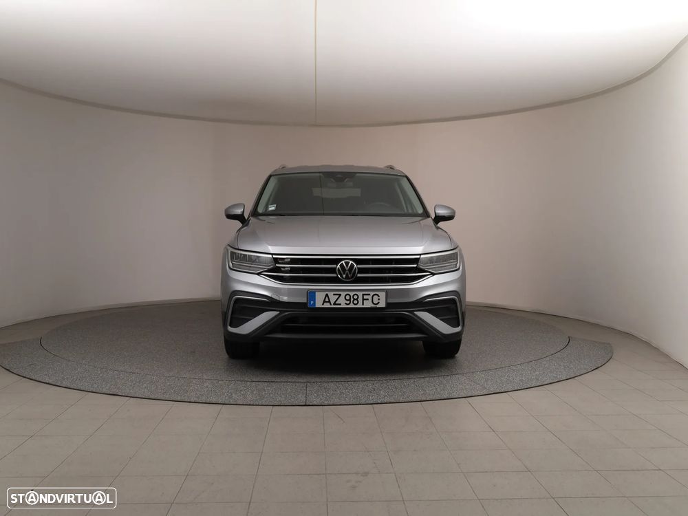 VW Tiguan - 4