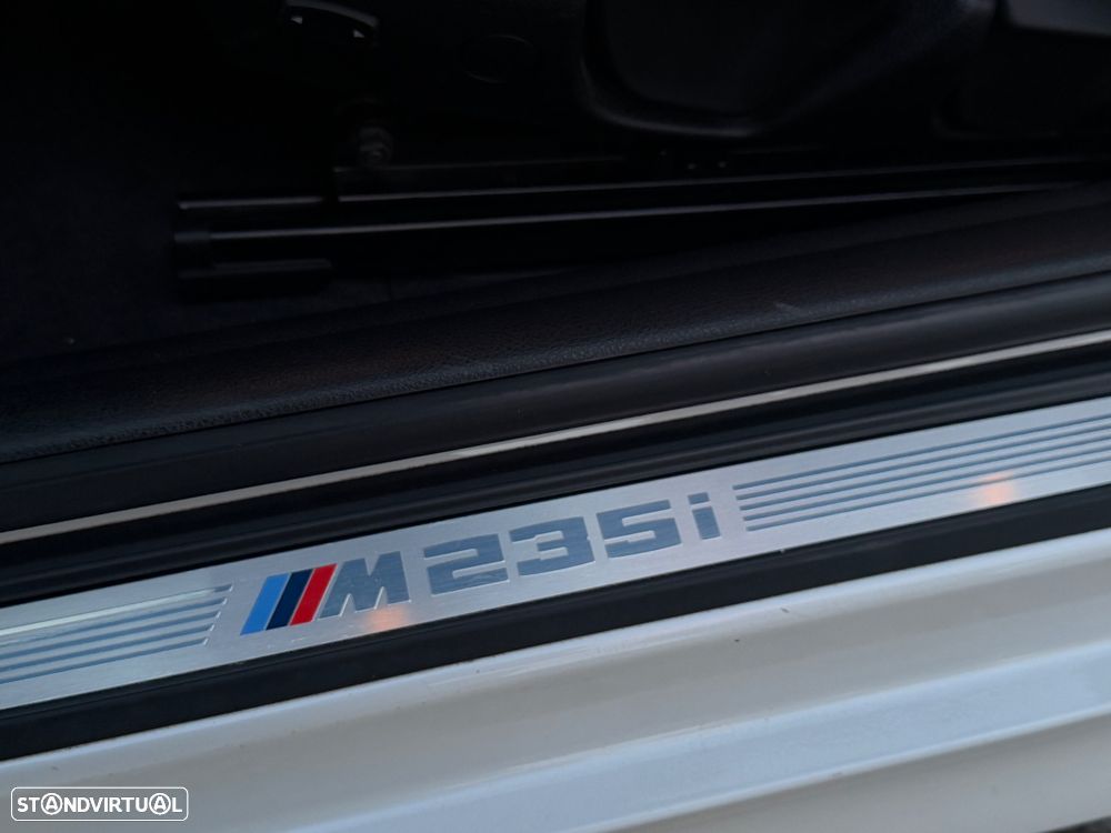 BMW M235i Sport-Aut. - 15