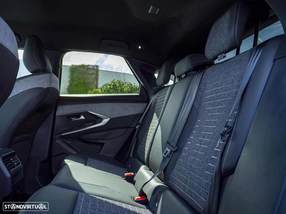 Peugeot E-3008 73 kWh Allure - 25