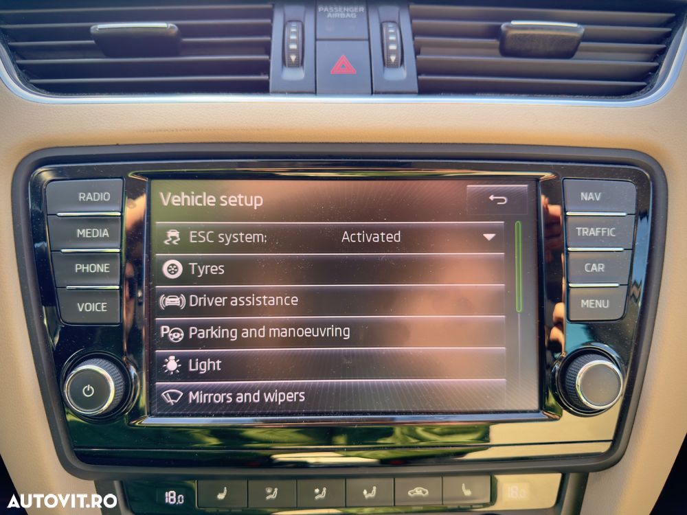 Skoda Octavia 1.4 TSI ELEGANCE DSG - 19