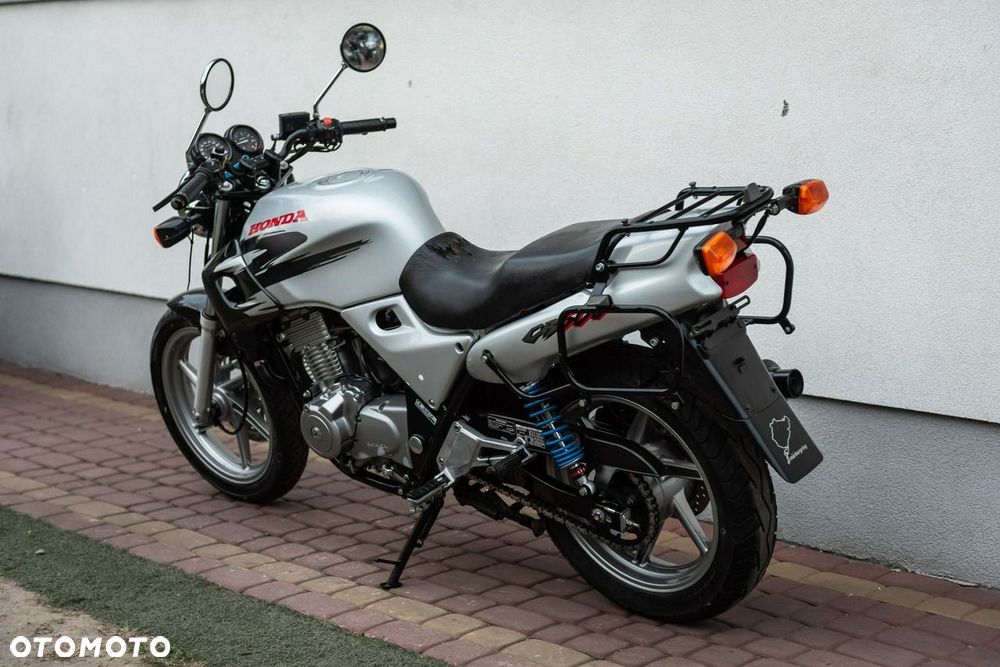 Honda CB - 5