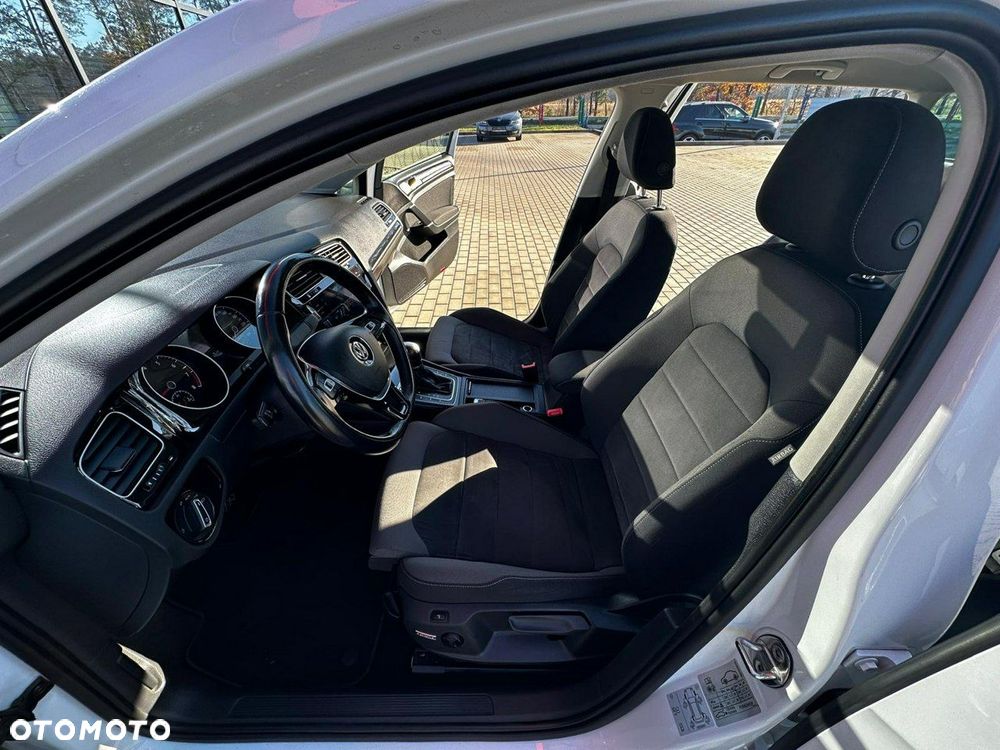 Volkswagen Golf VII 1.5 TSI BMT Evo Highline DSG - 12