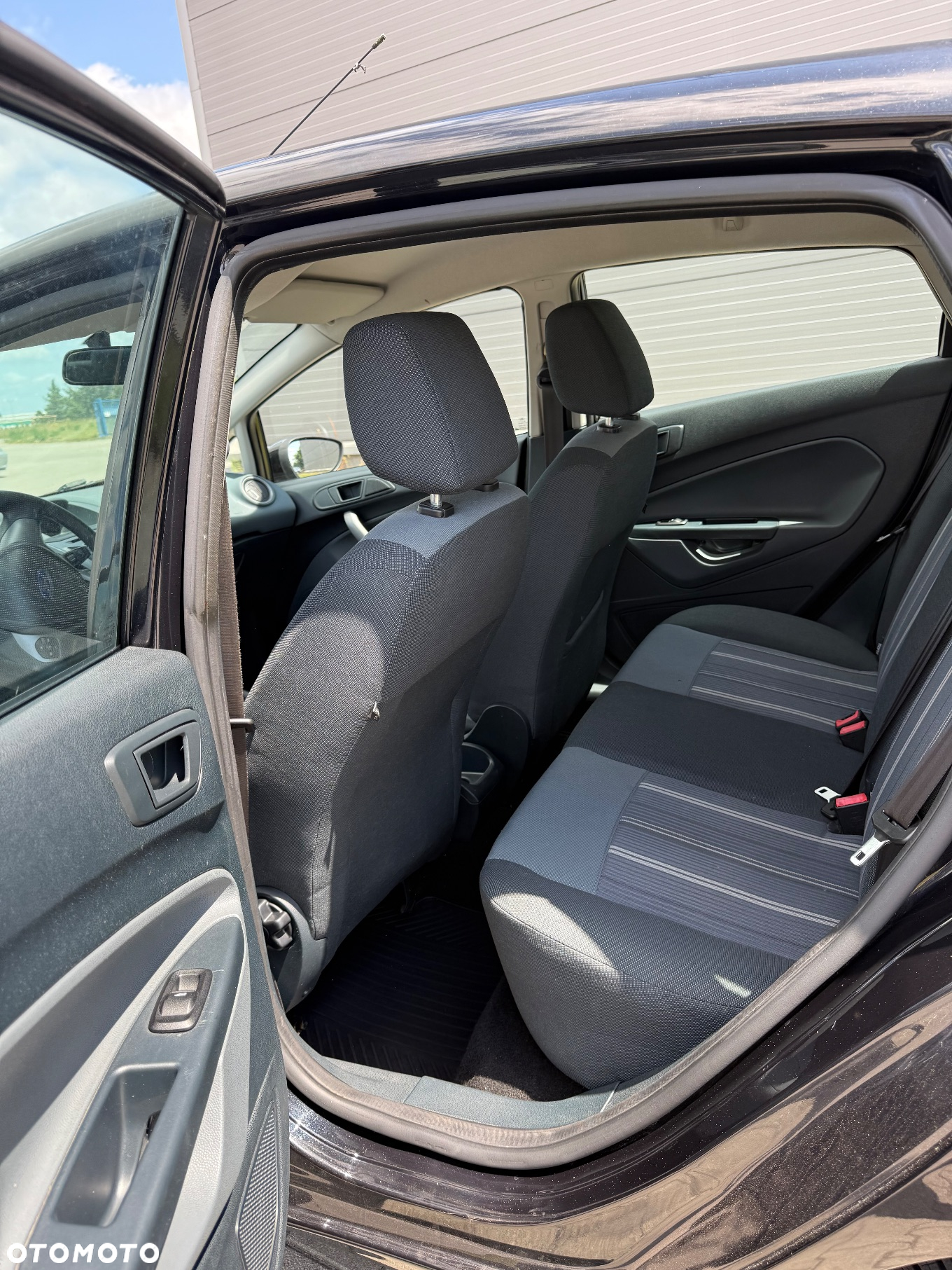 Ford Fiesta 1.25 Silver X - 28