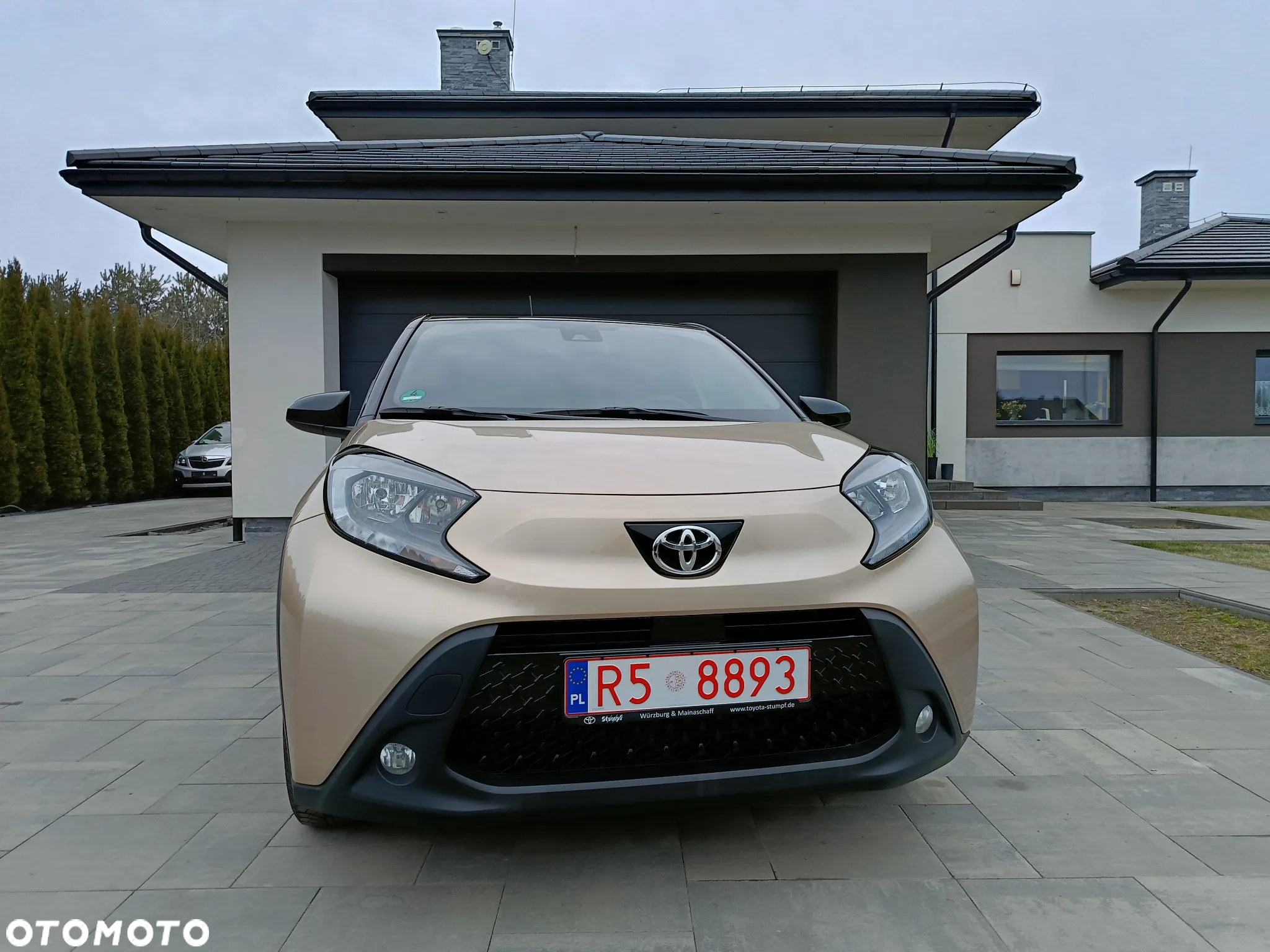 Toyota Aygo X 1.0 VVT-i Color Edition X-shift - 3