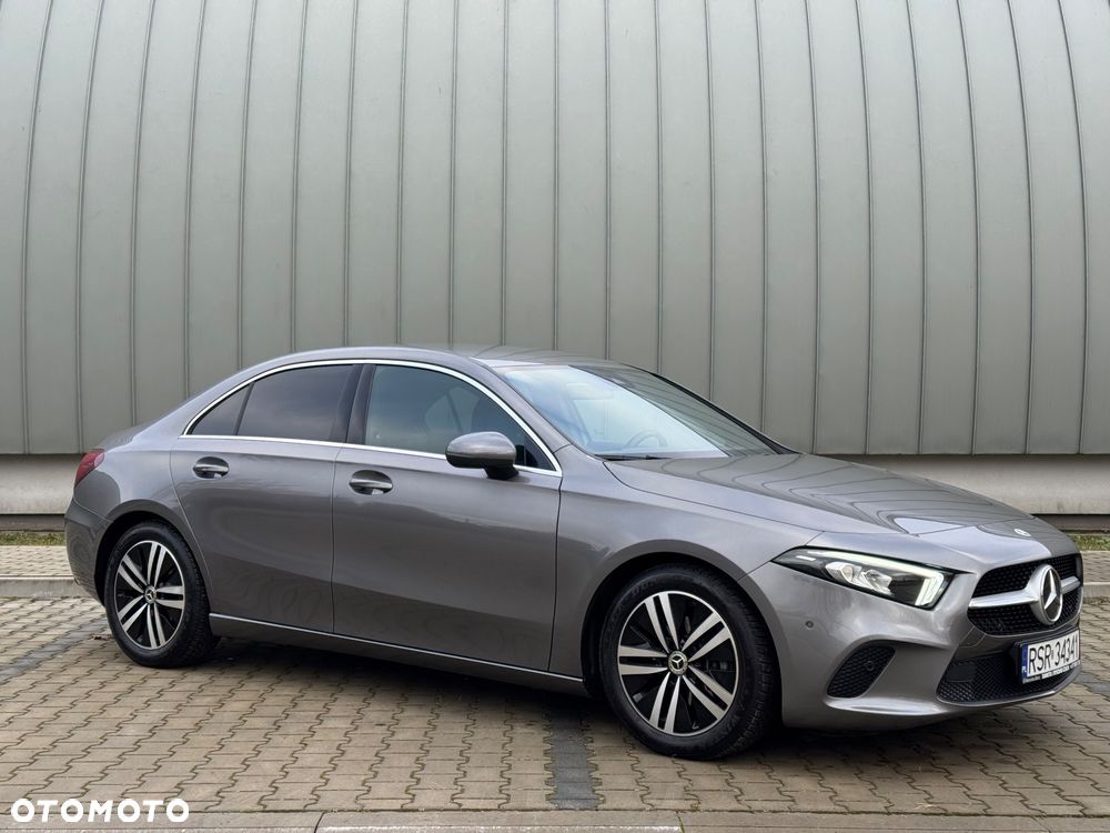 Mercedes-Benz Klasa A 180 Progressive 7G-DCT - 1