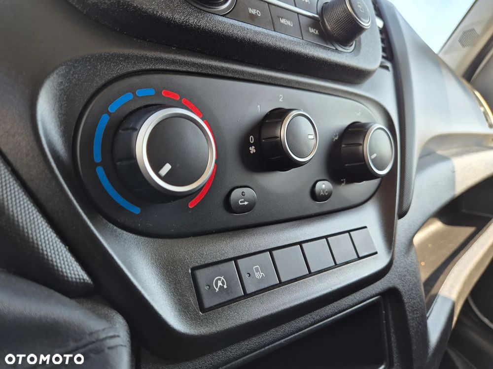 Iveco Daily 35S16 L4H2 blaszak MAXI, klimatyzacja, tempomat, 80 400KM - 12