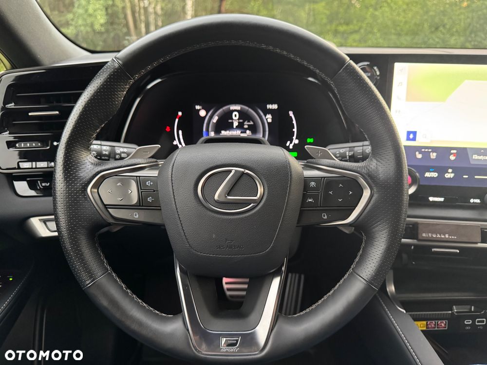 Lexus RX 500h F Sport - 32