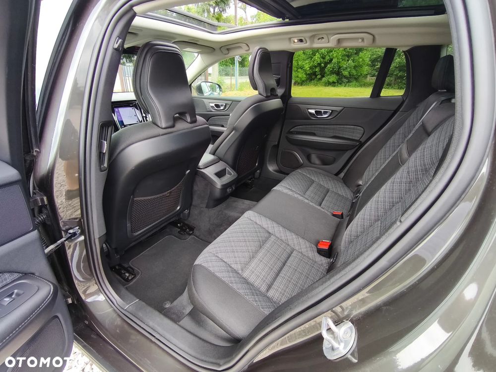 Volvo V60 - 23