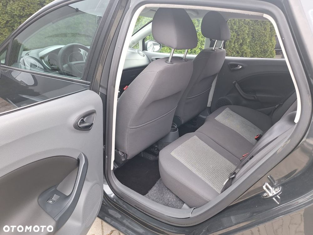 Seat Ibiza 1.6 16V Reference DSG - 17