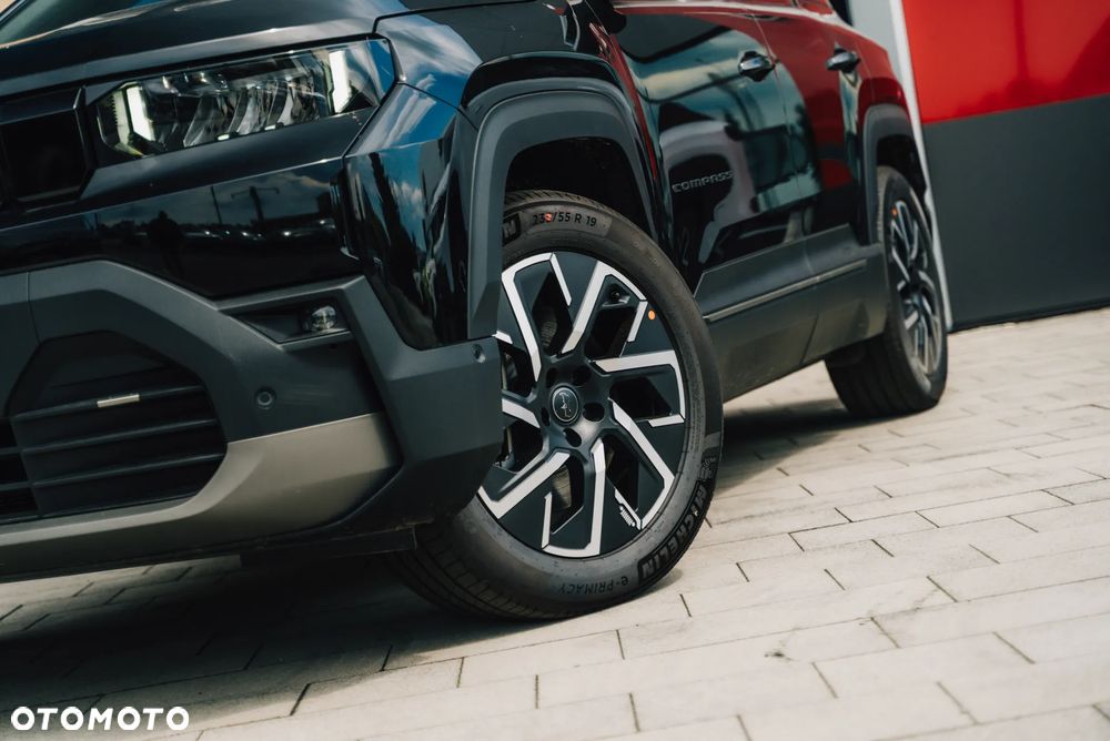 Jeep Compass 73.7kWh Standard Range Altitude FWD - 6