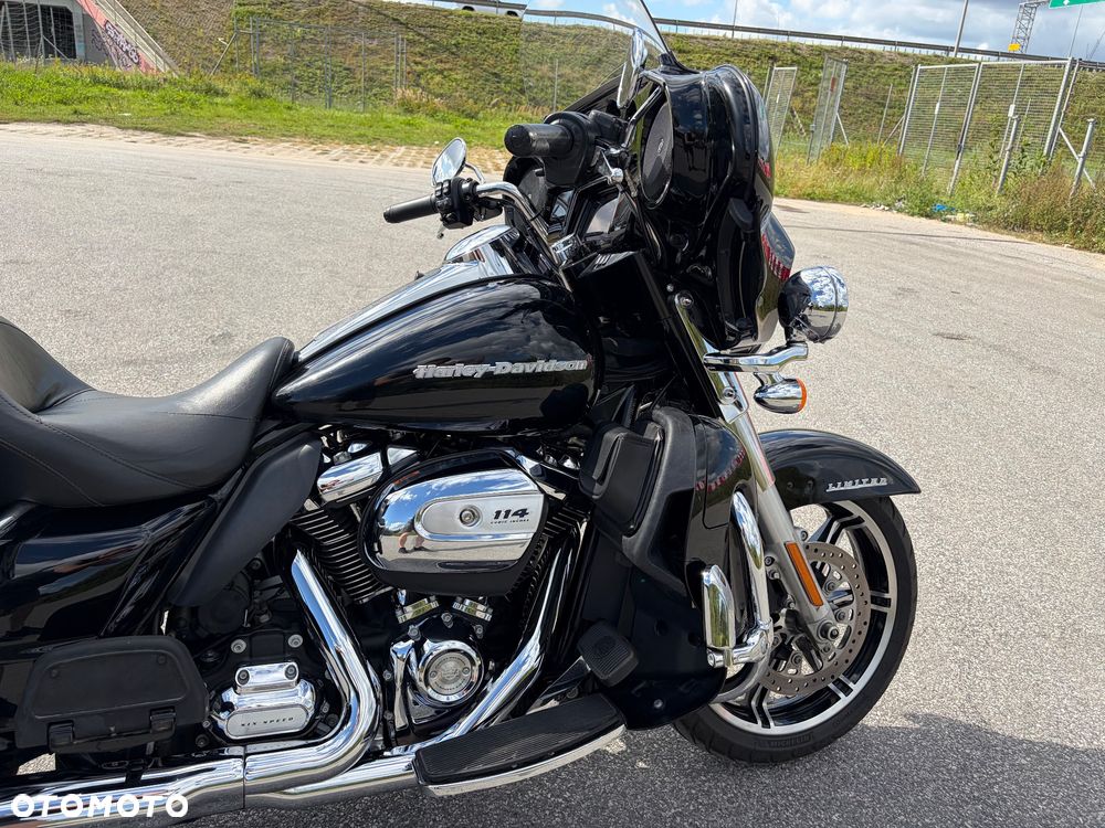 Harley-Davidson FLH Electra Glide - 14