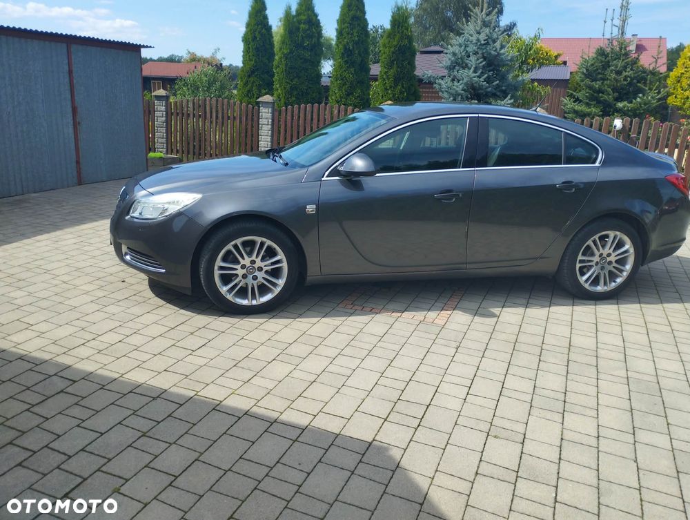 Opel Insignia 1.8 - 4