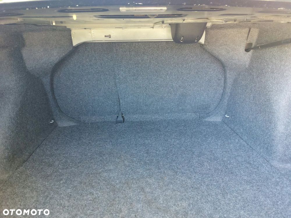 Volkswagen Jetta 1.4 TSI Comfortline - 8