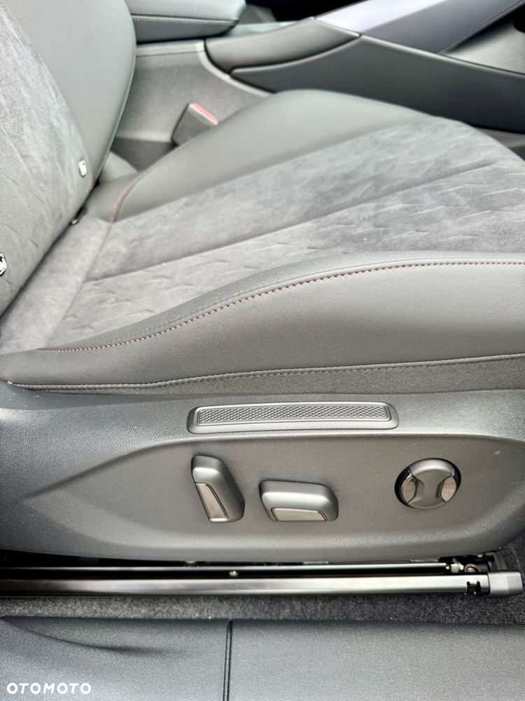 Cupra Terramar 1.5 eTSI mHEV DSG - 37