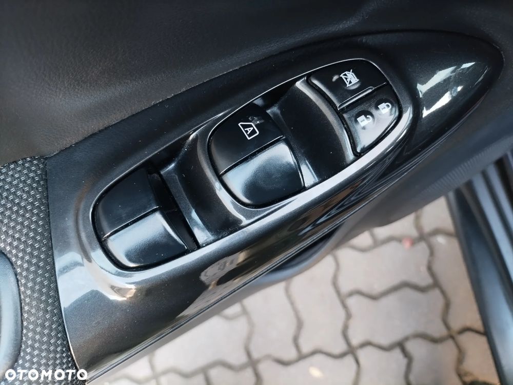 Nissan Juke 1.6 N-Connecta Xtronic EU6 - 15