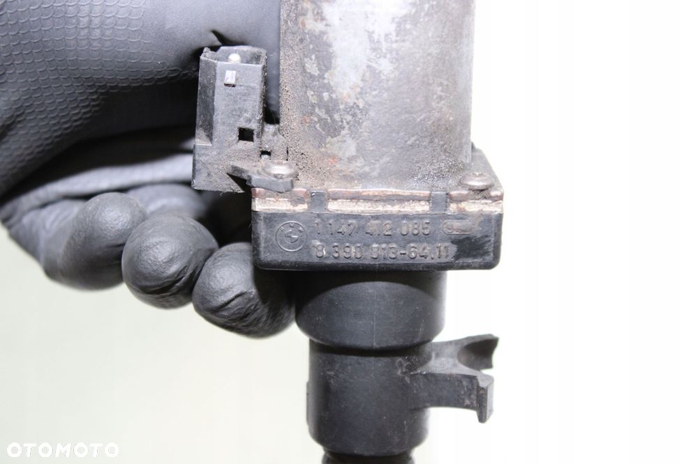 BMW E34 ELEKTROZAWÓR OGRZEWANIA ZAWÓR WODY 8390813 - 6