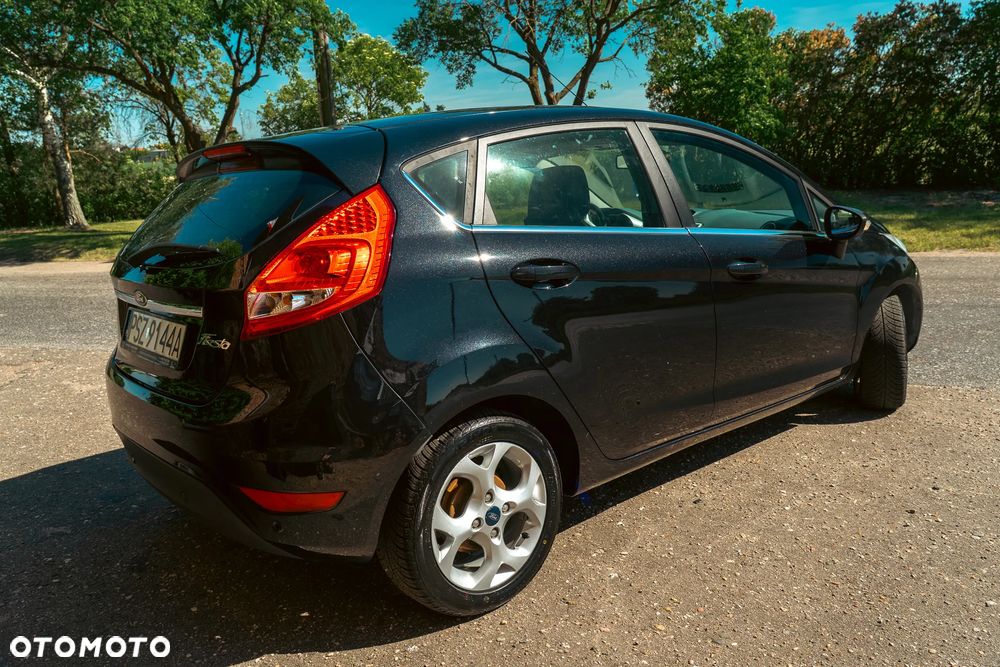 Ford Fiesta - 5