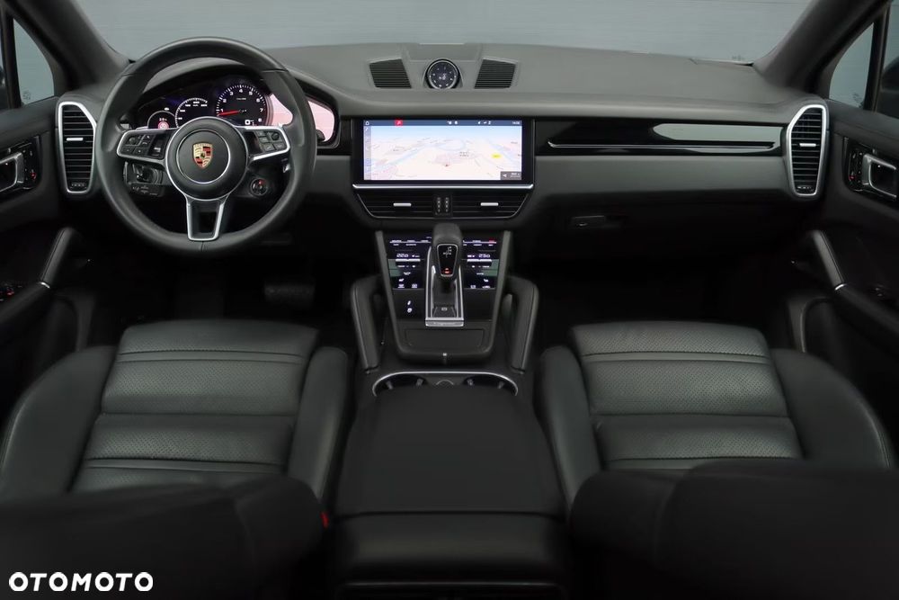 Porsche Cayenne Platinum Edition - 11