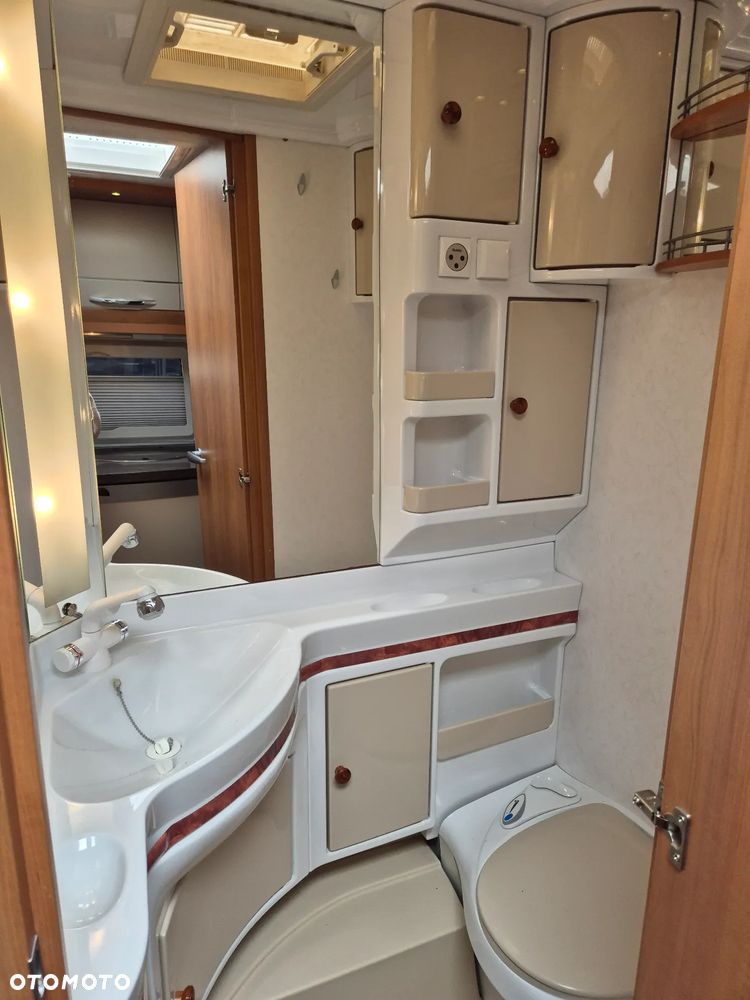 Hobby 440 SF Excellent - 13