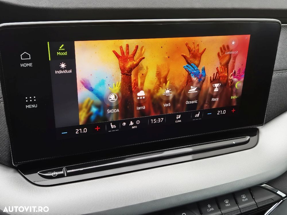 Skoda Octavia 2.0 TDI DSG Style - 24