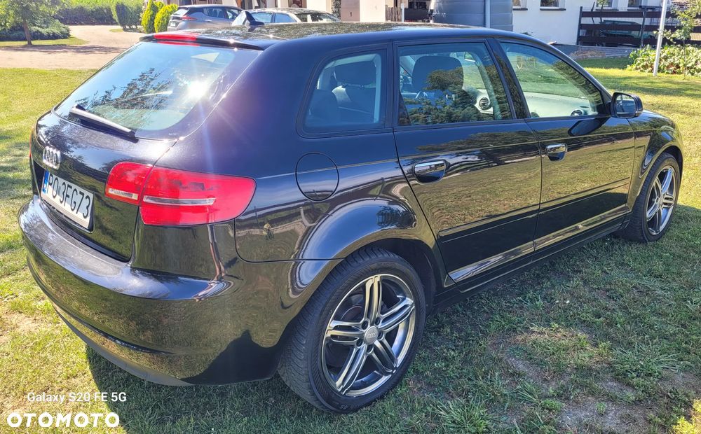 Audi A3 Sportback 2.0 TDI DPF Ambiente - 9