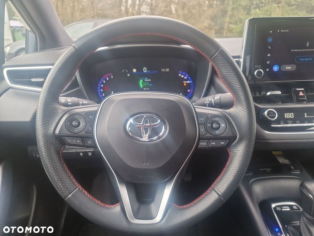 Toyota Corolla - 16