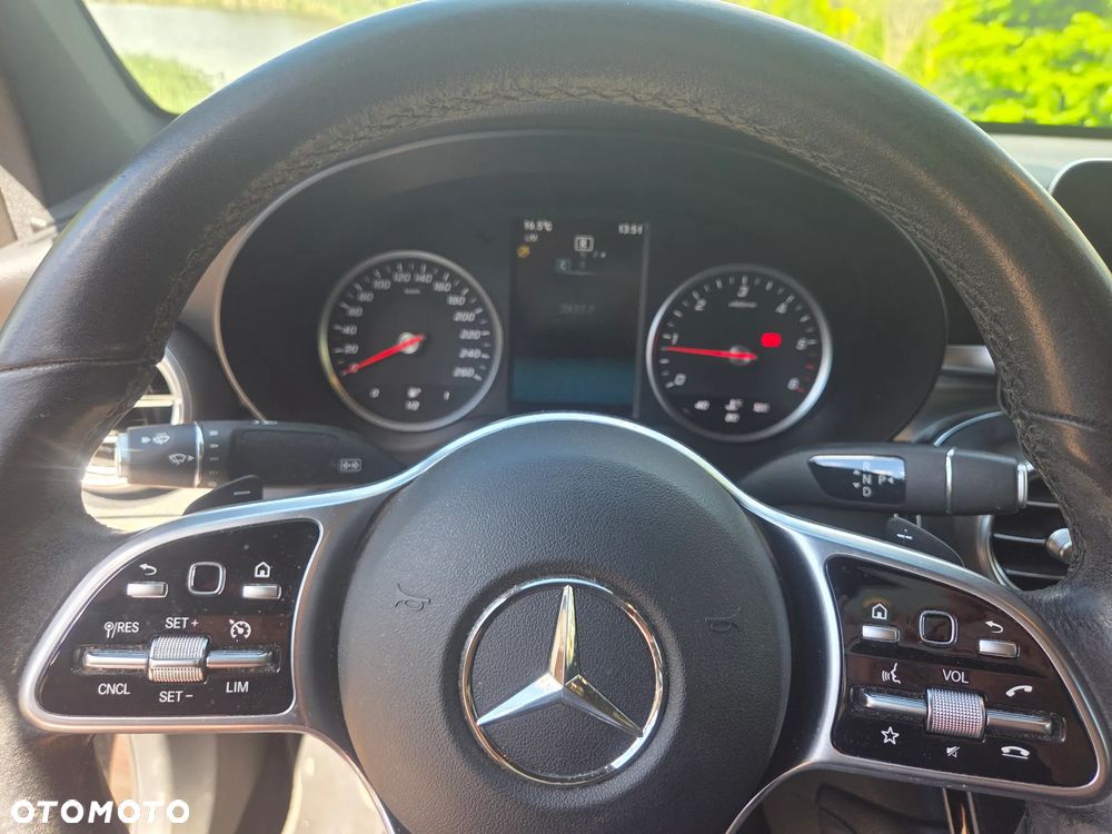 Mercedes-Benz GLC 220 d 4-Matic - 24