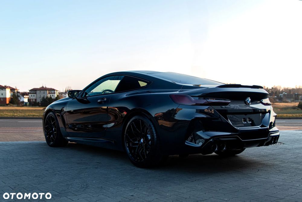 BMW M8 - 11