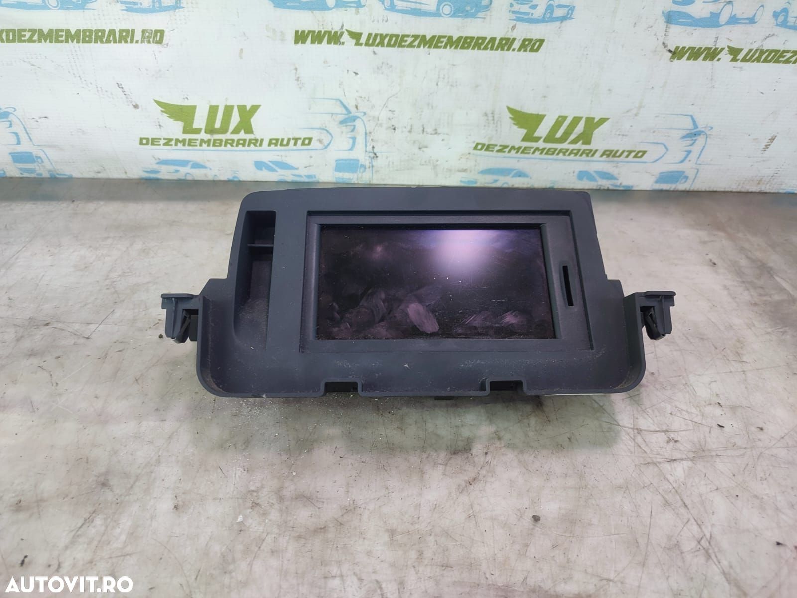 Display navigatie 682470010r Renault Megane 3 [2008 - 2014] 1.5 dci K - 1