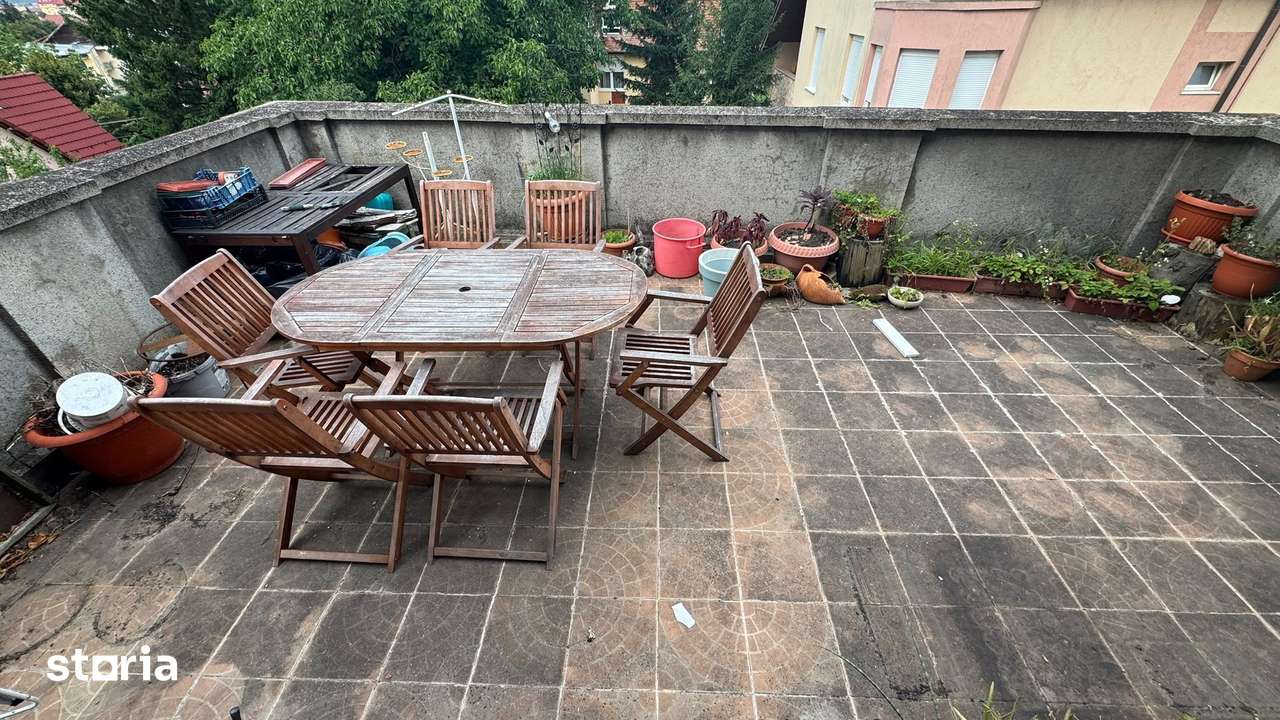 Apartament deosebit la casă, 130 mp, terasă 42 mp - Sub Arini, Sibiu — fotografia 2