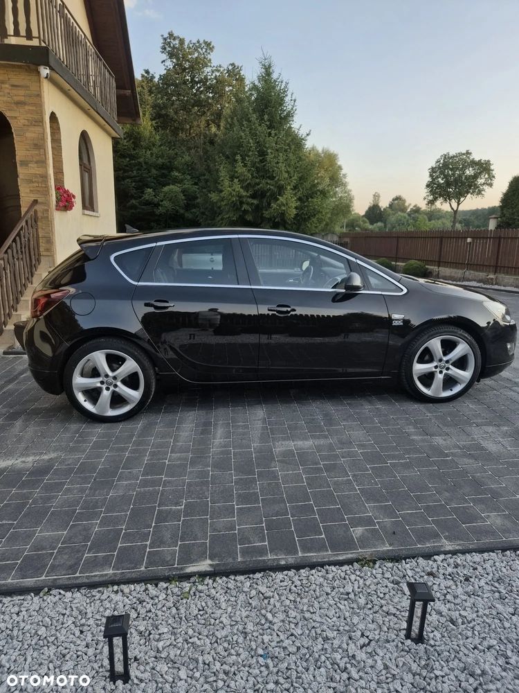 Opel Astra 1.4 T Sport - 22