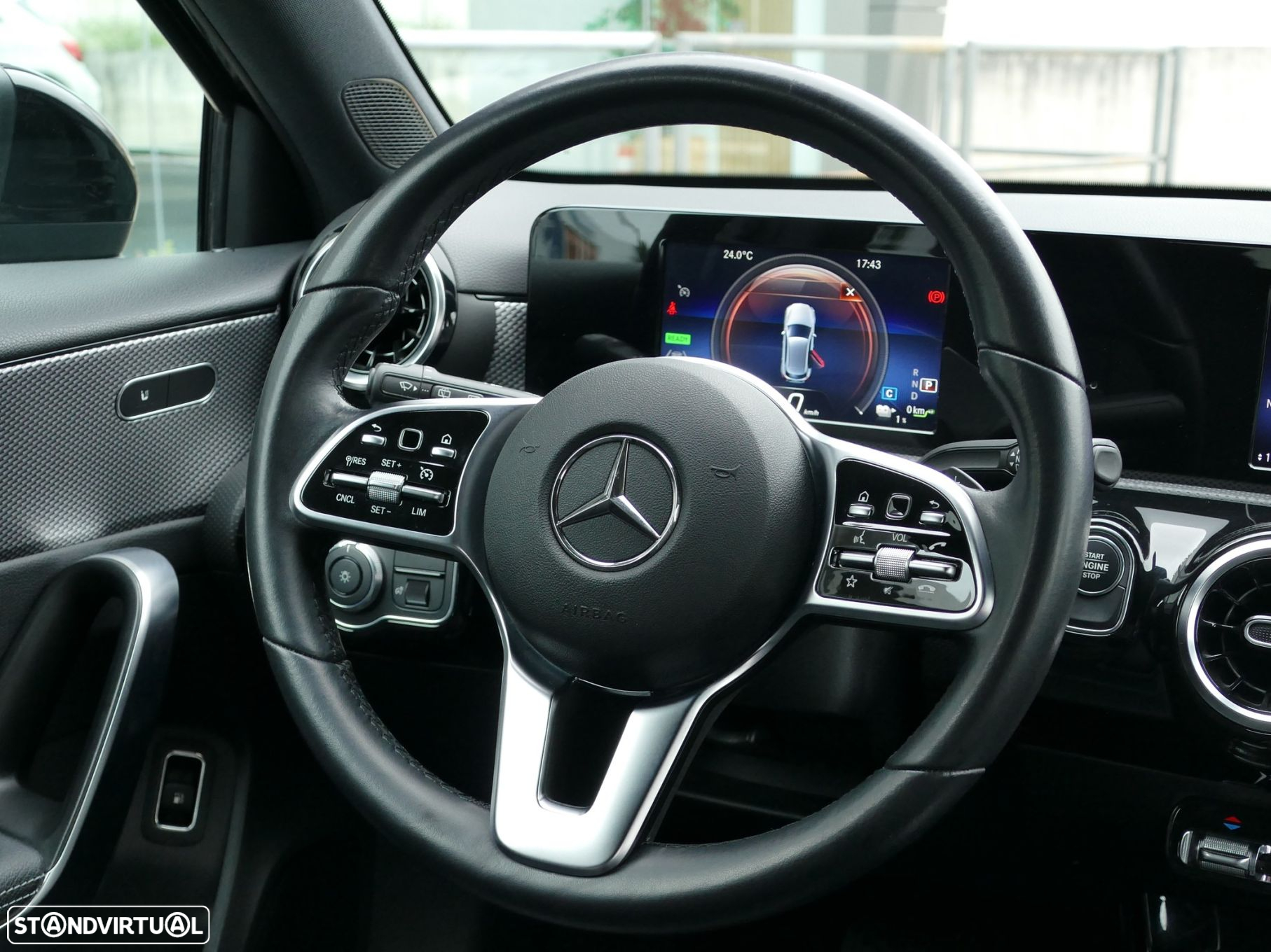 Mercedes-Benz A 250 e Progressive - 35