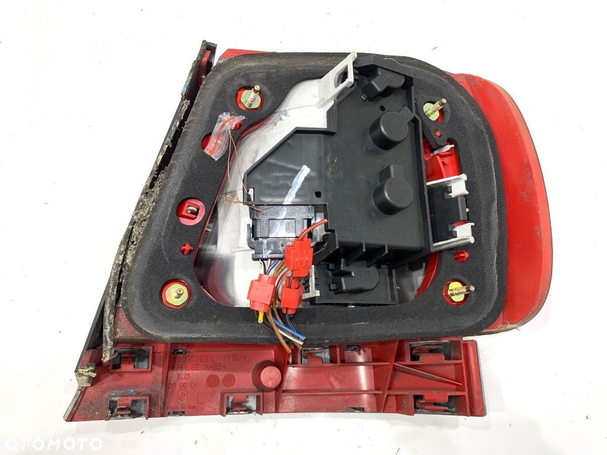 LAMPA LEWY TYŁ - 99.00 PLN - AUDI A4 B5 (8D2) 1994 - 2001 1.6 74 kW [100 KM] benzyna 1994 - 2000 - 3