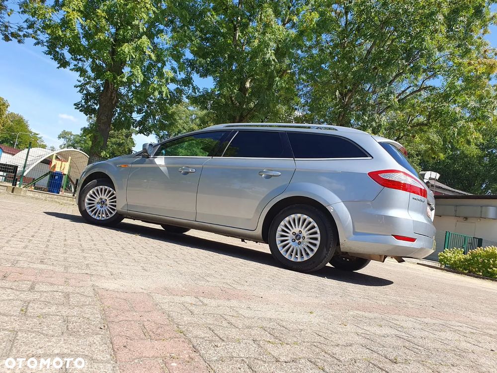 Ford Mondeo Turnier 2.0 Titanium - 19