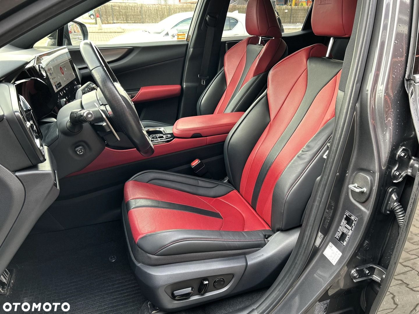 Lexus NX - 17