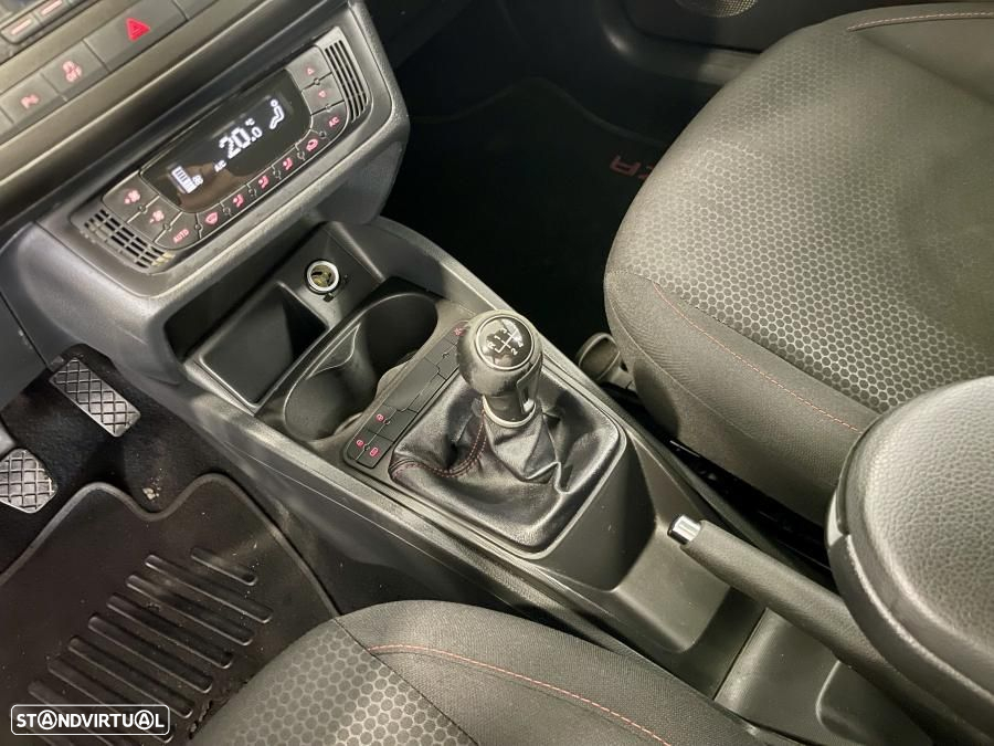 SEAT Ibiza SC 1.6 TDi FR - 12