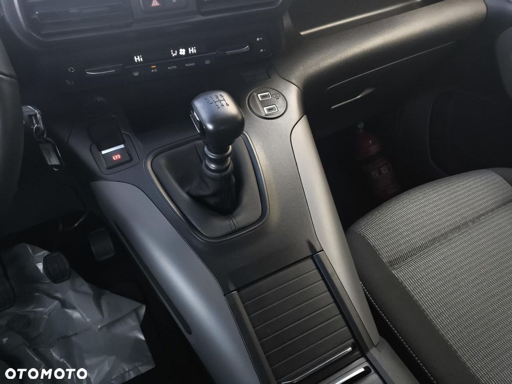 Toyota Proace City Verso 1.5 D-4D Family - 19